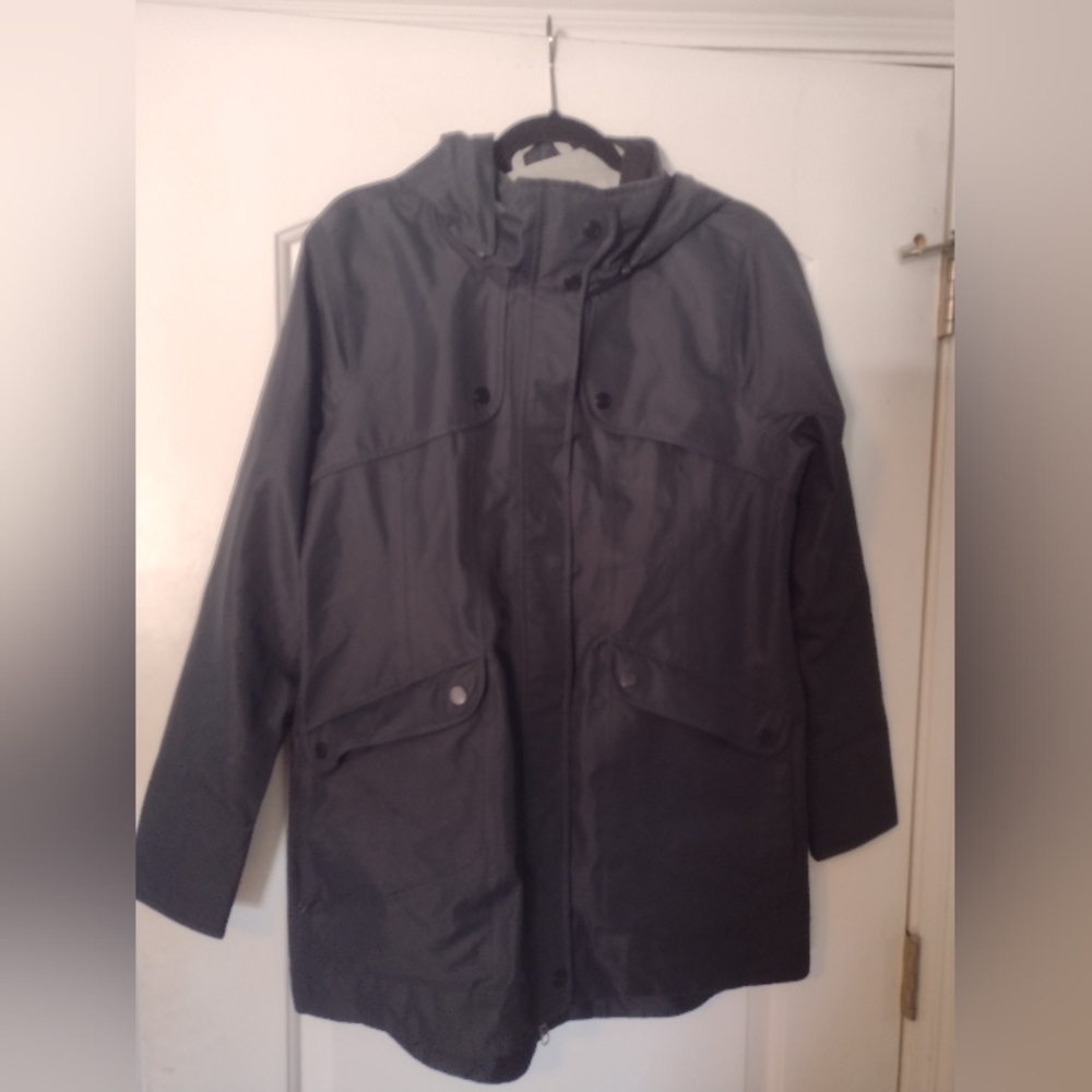 Athleta black coat w/ zipper, magnetic buttons, hood size large